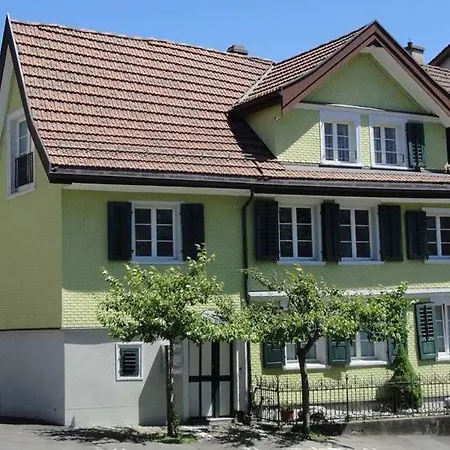 Rheintal-zimmer Homestay *